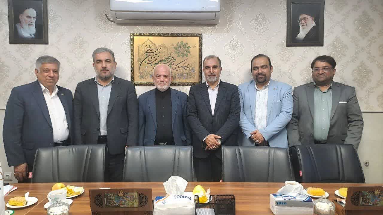 بازدید فرماندار قم از مرکز فوق‌تخصصی درمان ناباروری و جراحی محدود طهورا؛ الگویی از خدمت به خانواده و تحقق سیاست‌های جمعیتی کشور